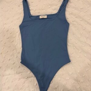 Babaton Aritzia contour body suit blue